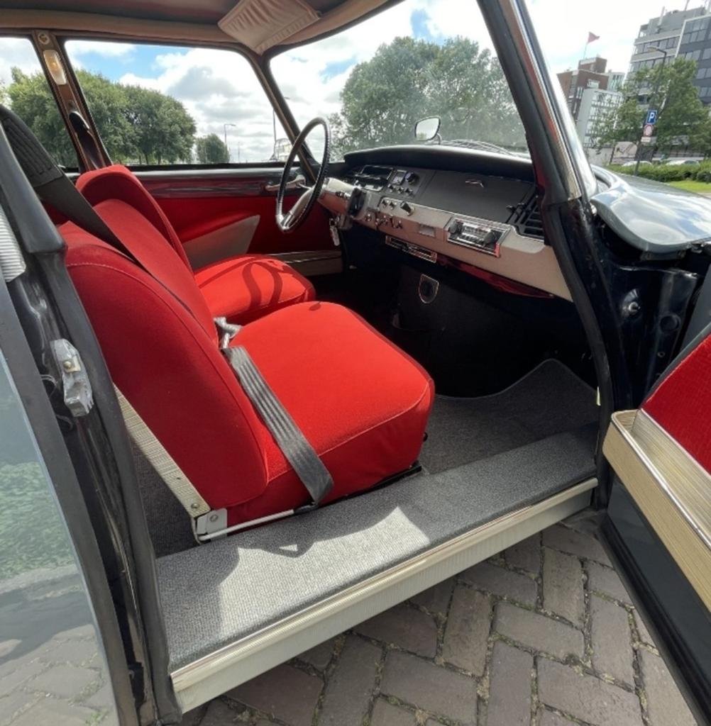 Citroën ID DS Familiale Bekledingset Rood - Z.G.A.N., Auto-onderdelen, Ophalen of Verzenden