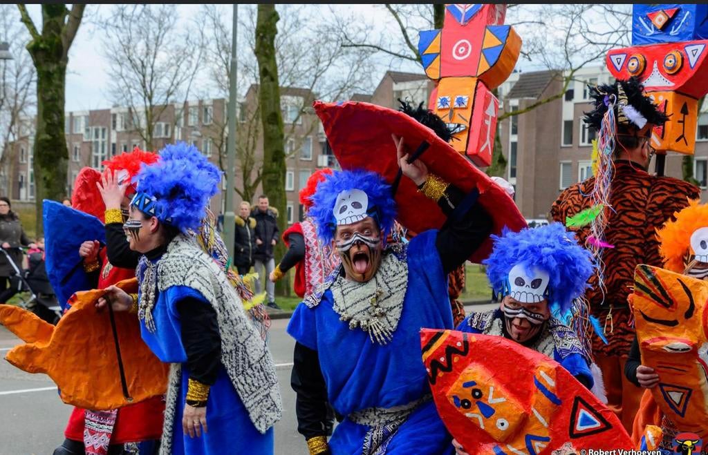 18x personen grote loopgroep / Indiana jones / carnaval, Carnaval, Overige maten, Ophalen of Verzenden, Zo goed als nieuw