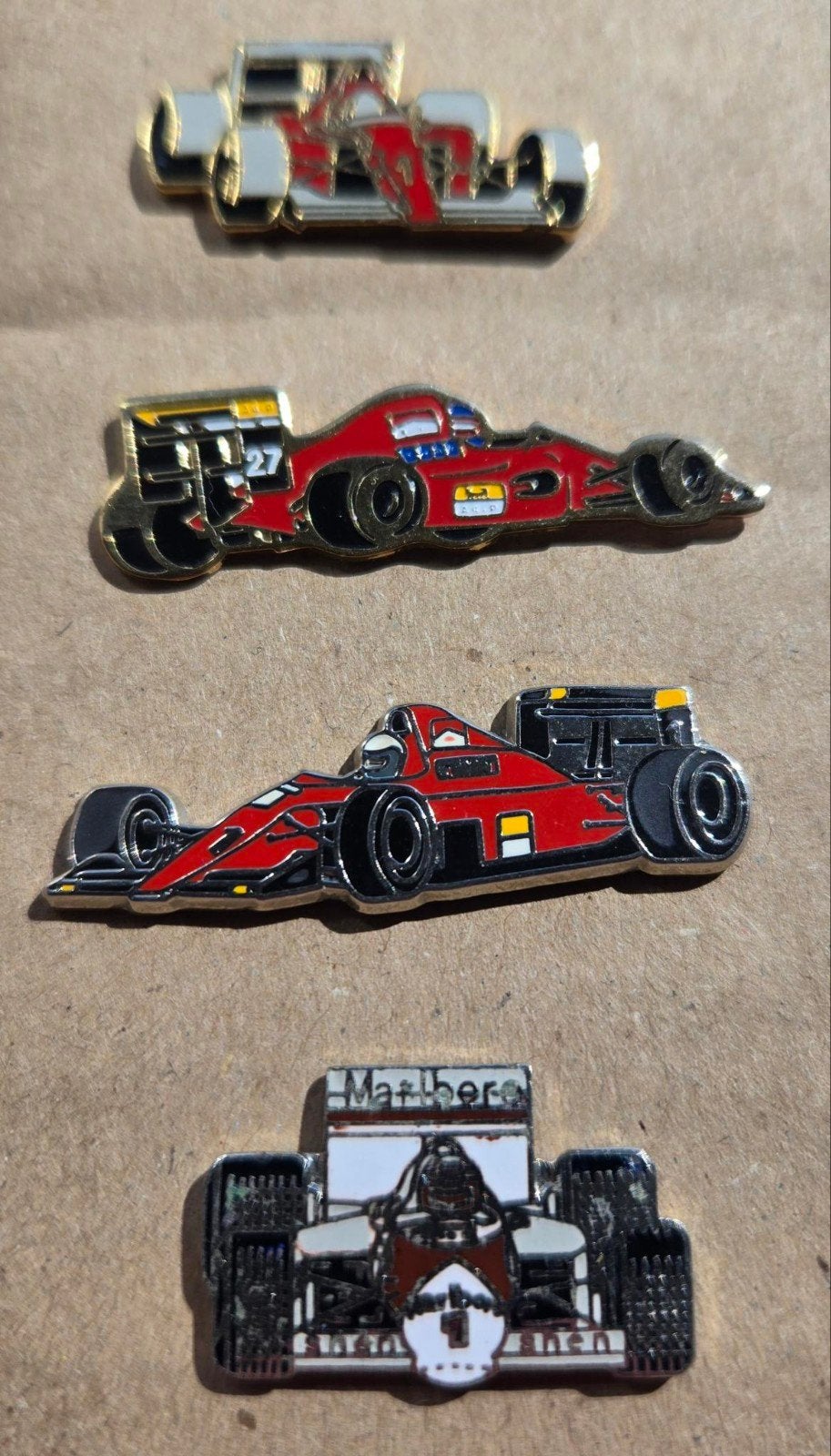 Vintage F1 Marlboro Racing Pin Lot x4 (1994), Ophalen of Verzenden, Gebruikt, Sport, Speldje of Pin