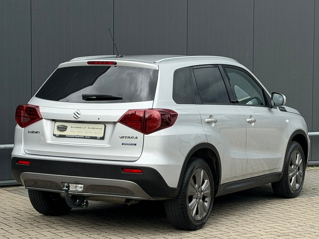 Foto 20 van Suzuki Vitara 1.4 Automaat BoosterJet Hybrid Select
