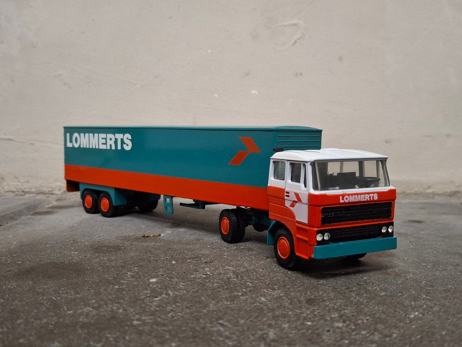 DAF 2800 Lommerts NIEUWSTAAT, Ophalen of Verzenden, Zo goed als nieuw, Bus of Vrachtwagen, Lion Toys