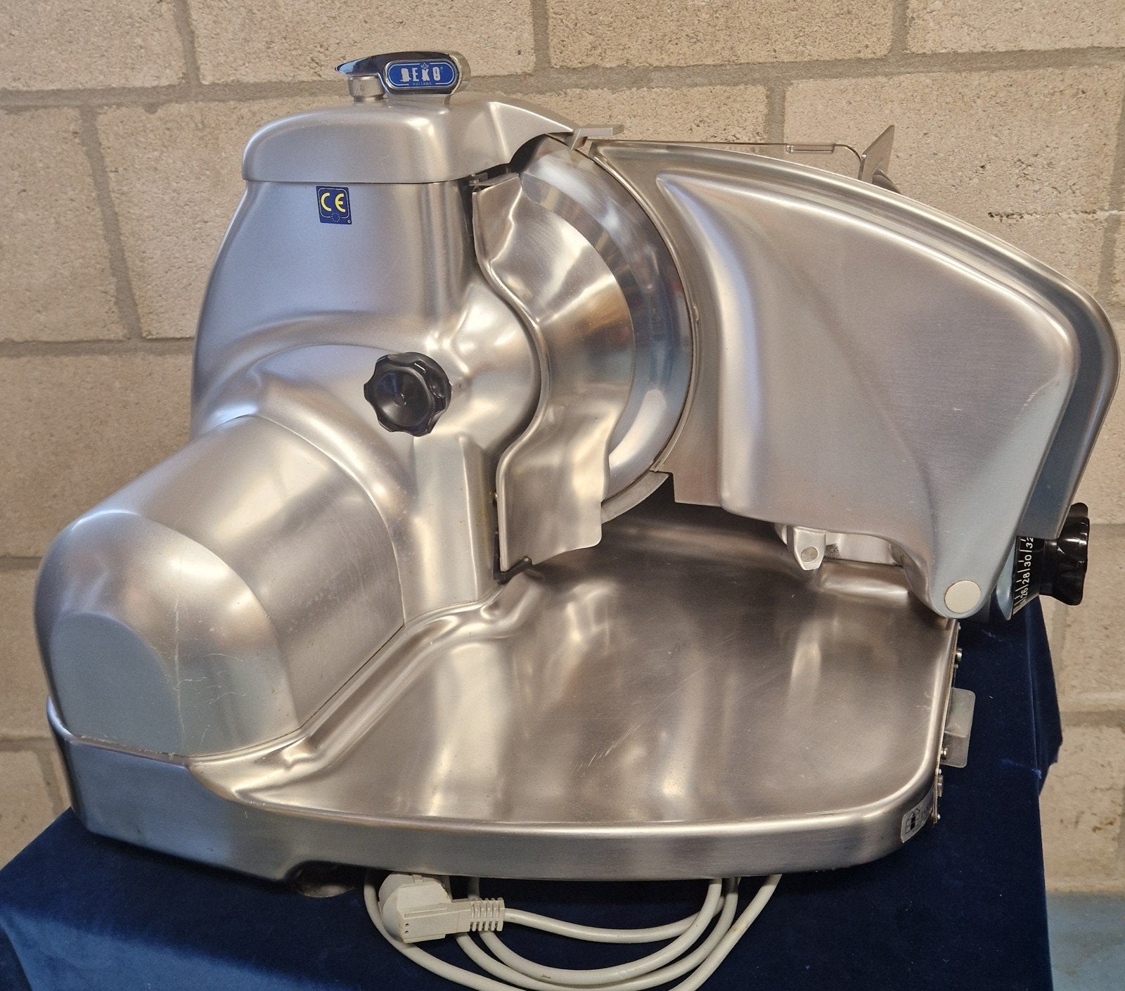 Deko 834 Vleessnijmachine - Professioneel en Duurzaam, Ophalen of Verzenden