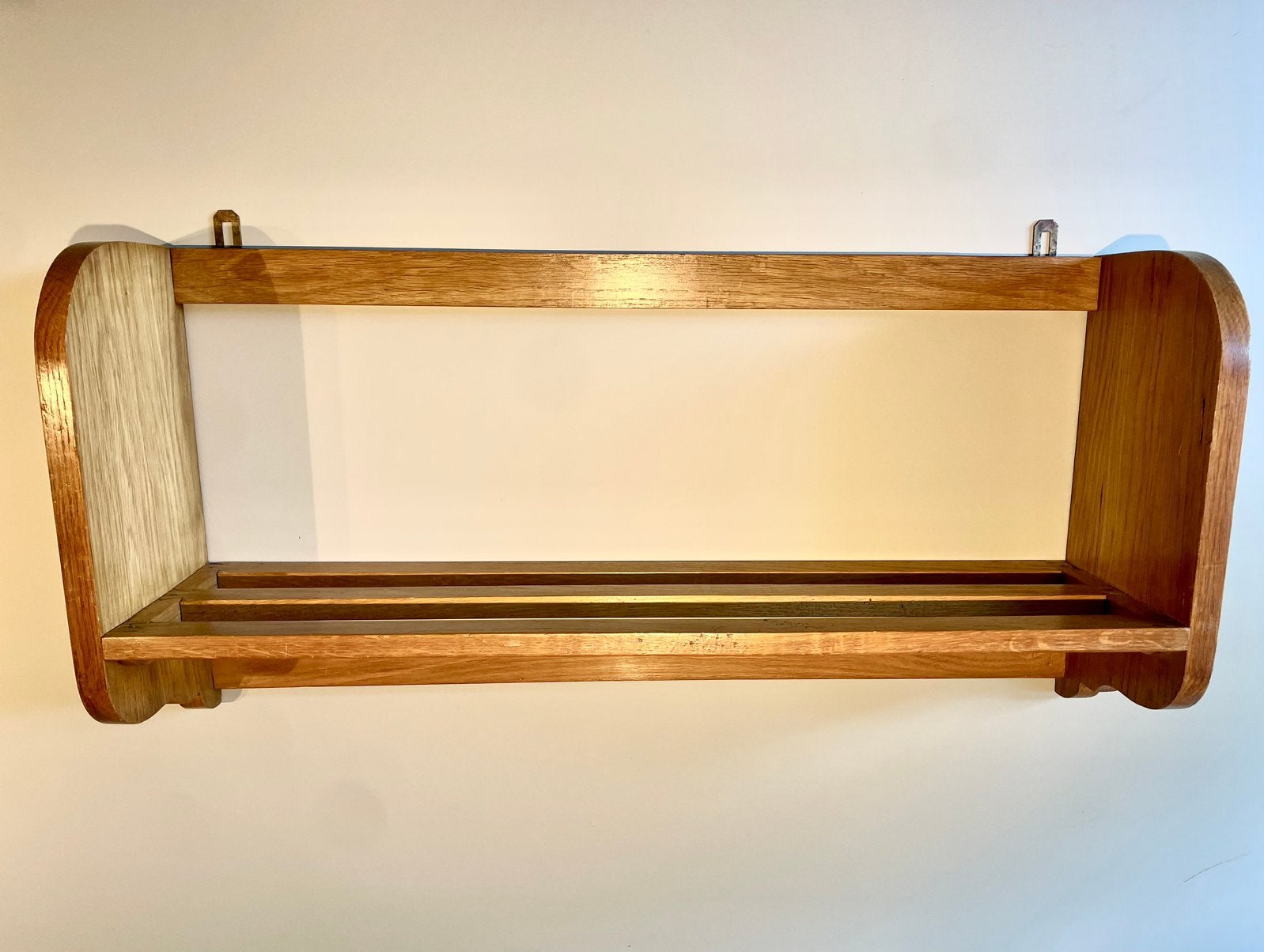 Vintage massief houten wandrek scandinavische stijl, Huis en Inrichting, Woonaccessoires | Wandplanken en Boekenplanken, Ophalen