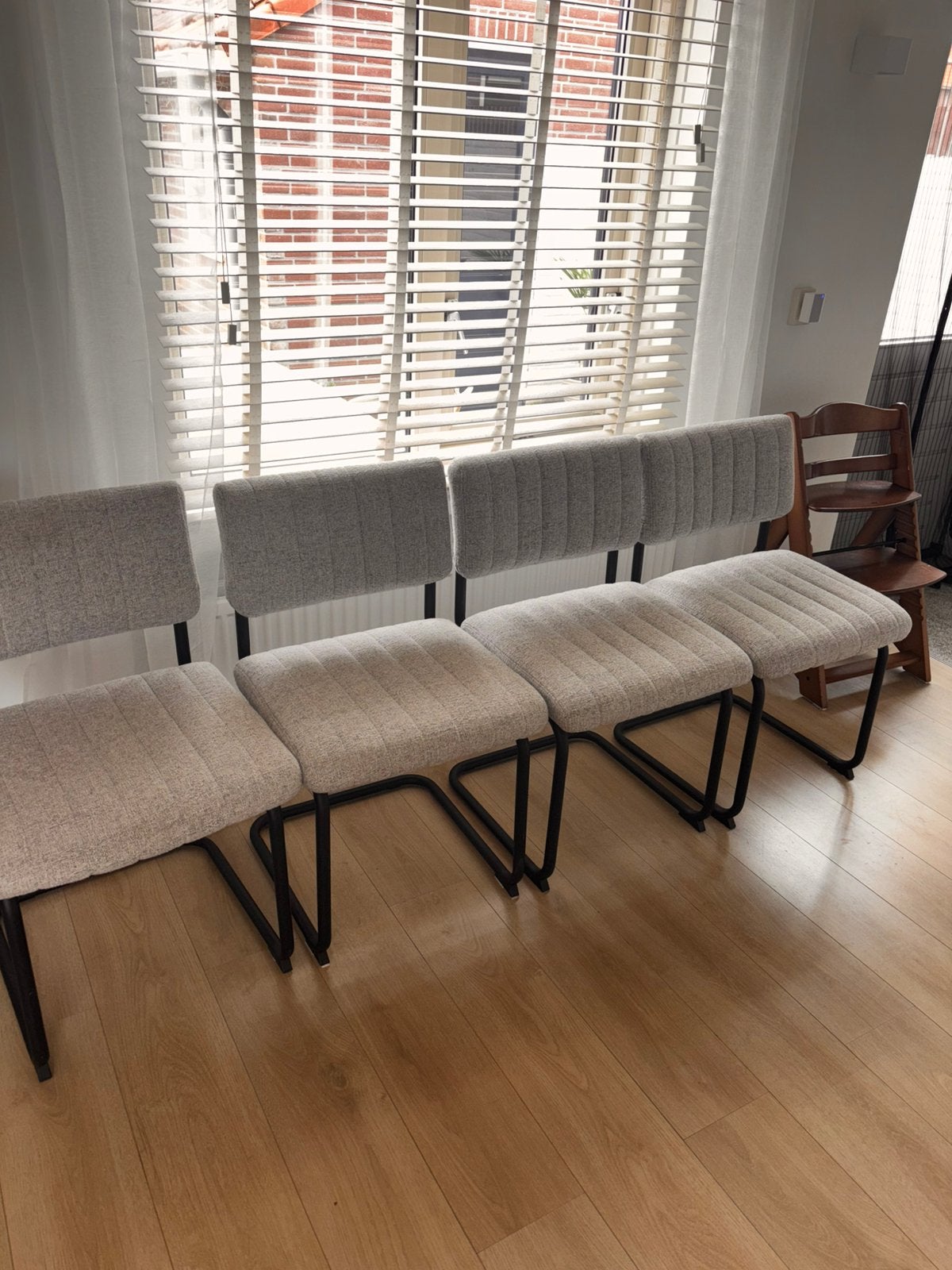 eetkamer stoelen 4 stuks, Ophalen, Zo goed als nieuw, Overige kleuren, Vijf, Zes of meer stoelen