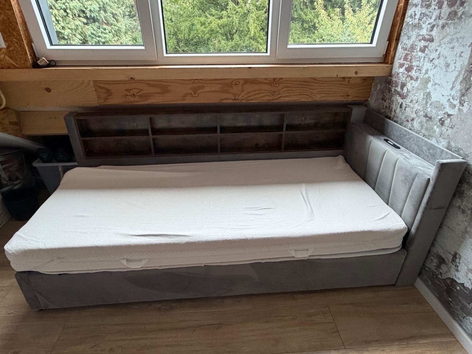 eenpersoons bed (incl. matras) opbergruimte,verlichting, usb, Ophalen, 90 cm, Eenpersoons, Zo goed als nieuw