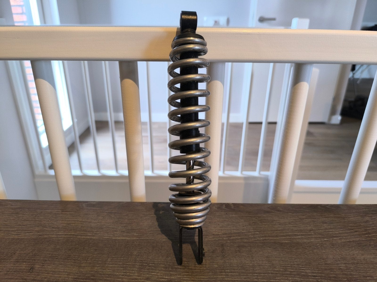 Originele Nieuwe Malaguti Phantom F12 255mm achterschokbreke, Ophalen of Verzenden, Nieuw