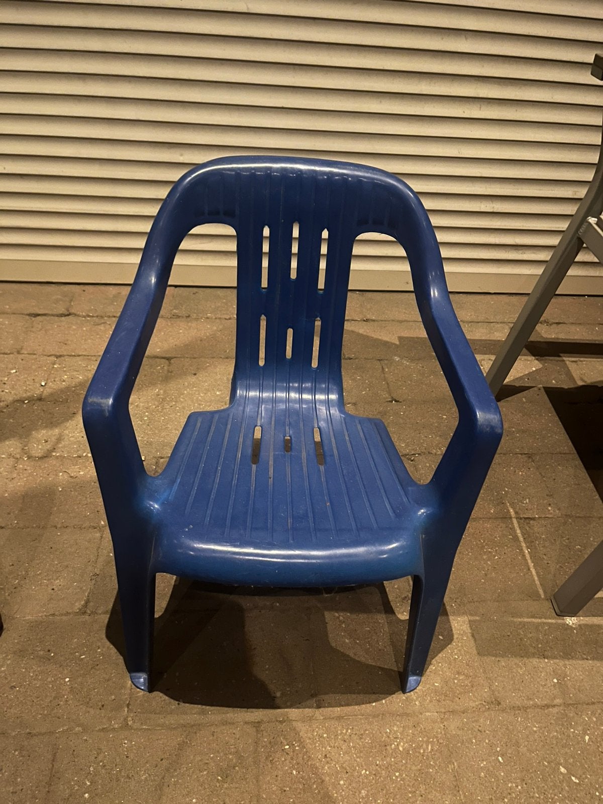 Blauw kinderstoeltje, Kinderen en Baby's, Speelgoed | Overig, Ophalen, Zo goed als nieuw, Jongen of Meisje