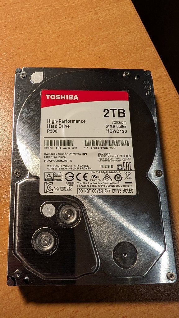 Toshiba P300 2TB desktop HDD (HDWD120), Intern, 2TB, Ophalen of Verzenden, Desktop