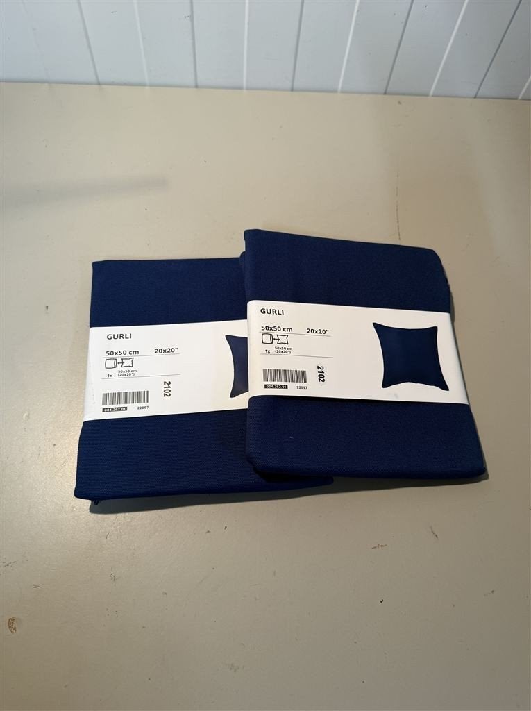ikea Gurli Dark Blue kussen hoes 50cm X 50cm - twee stuks, Ophalen of Verzenden, Nieuw, Blauw, Vierkant