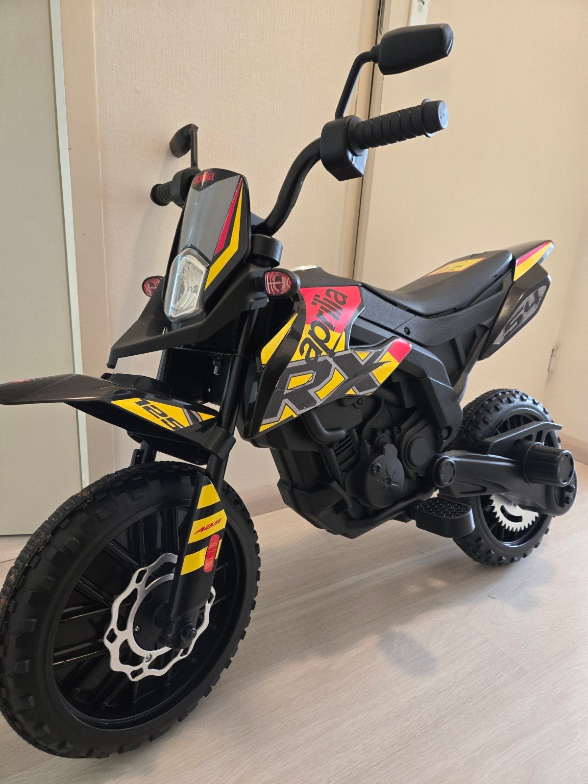 Aprilia RX125 Elektrische Kindermotor - Zo goed als nieuw, Ophalen, Zo goed als nieuw