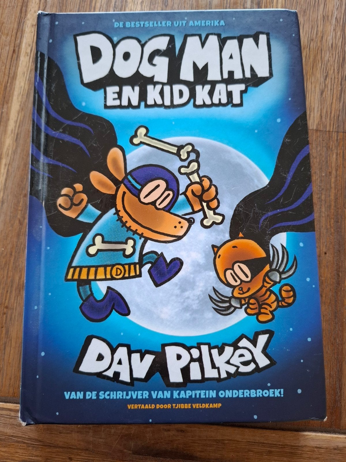 Dog Man en Kid Kat - Dav Pilkey (licht beschadigd), Ophalen of Verzenden, Gelezen, Dav Pilkey, Fictie algemeen