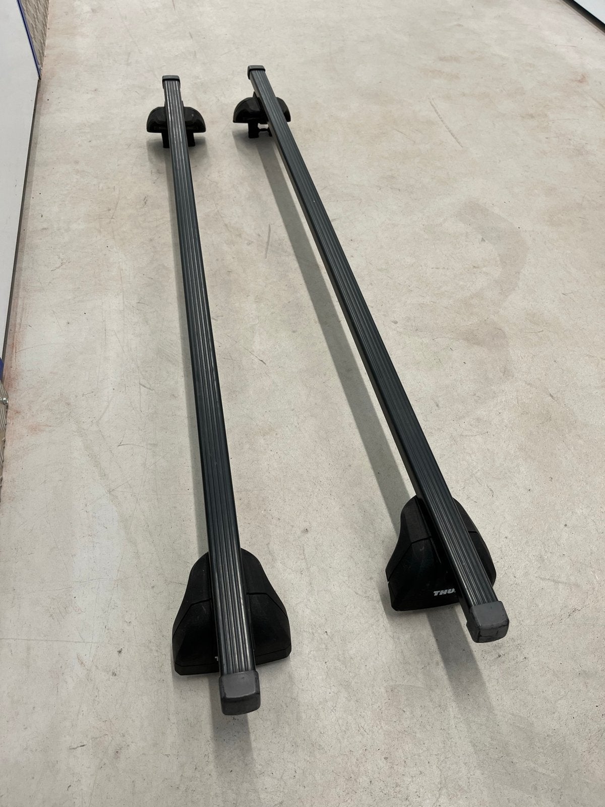 Thule dakdragers voor BMW 5-serie E39 sedan, Auto diversen, Dakdragers, Ophalen, Gebruikt