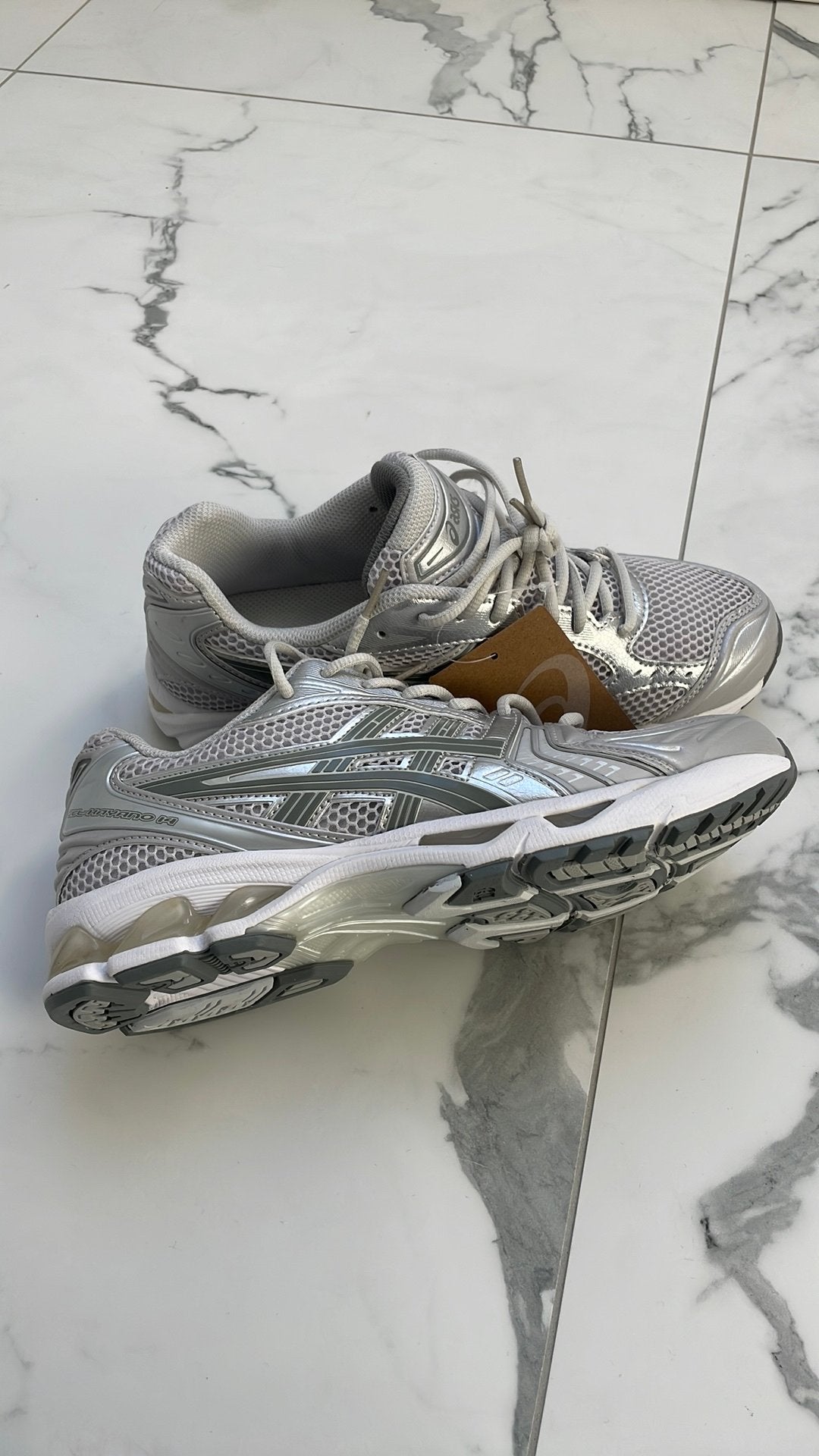 Sneackers asics 41,5, Overige kleuren, Verzenden, Sportschoenen, Zo goed als nieuw