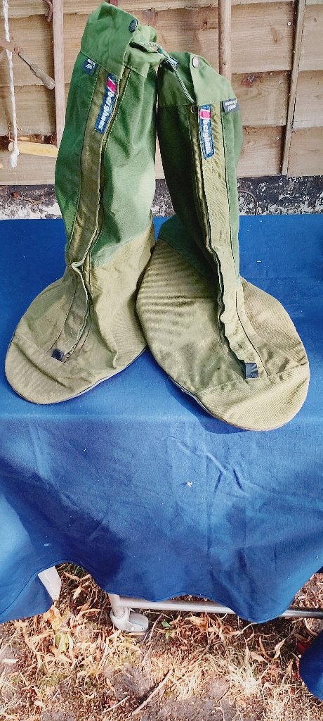 Berghaus militaire gaiters, Sport en Fitness, Ophalen of Verzenden, Zo goed als nieuw, Kleding