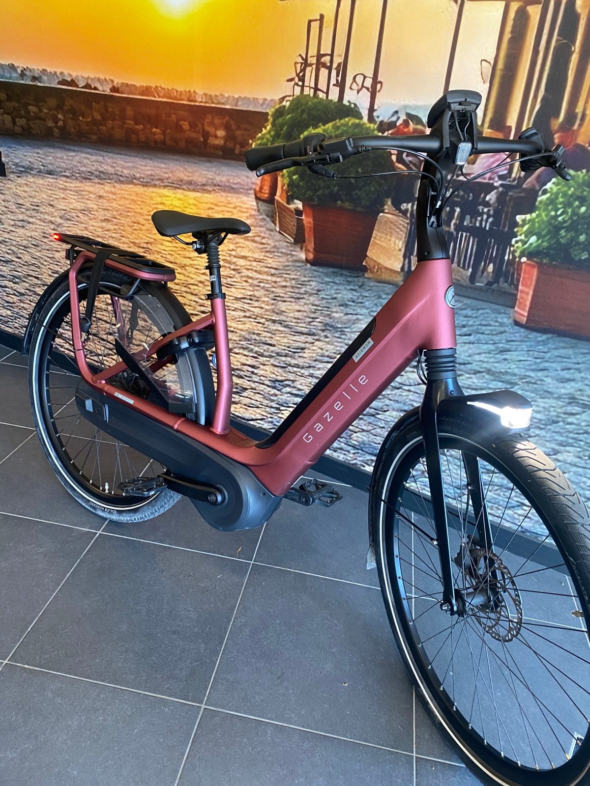 ❗️Gazelle Avignon c8 2023 625wh accu 12 maand GARANTIE❗️, Ophalen of Verzenden, Zo goed als nieuw, 47 tot 51 cm, 50 km per accu of meer
