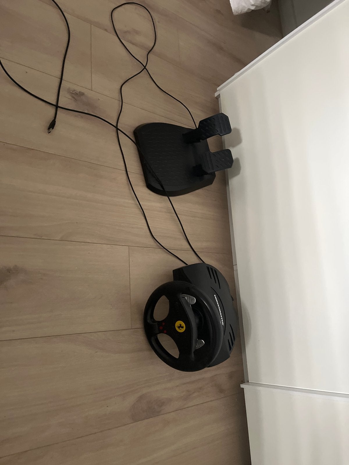 Thrustmaster Ferrari Racing Wheel met pedalen, Racestuur, Gebruikt, Ophalen of Verzenden, Thrustmaster