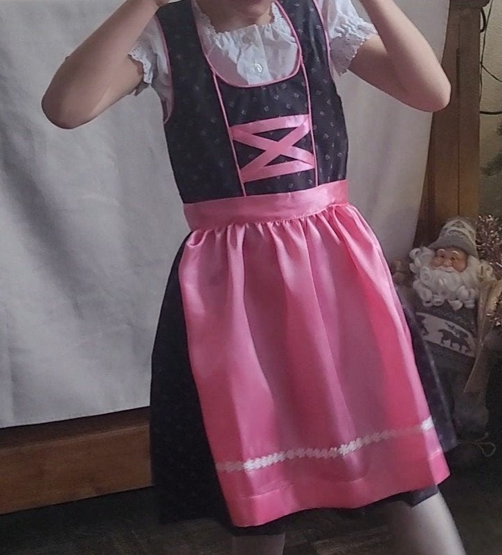 Dirndl jurk met schort en blouse - Zo goed als nieuw, Kinderen en Baby's, Ophalen of Verzenden, Zo goed als nieuw, Meisje