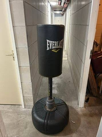 Everlast Omniflex bokspaal, Ophalen, Bokszak