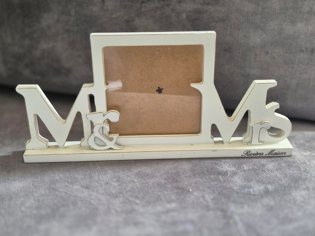 Riviera Maison fotolijst Mr & Mrs wit hout 28x12 cm, Huis en Inrichting, Ophalen, Zo goed als nieuw, Hout