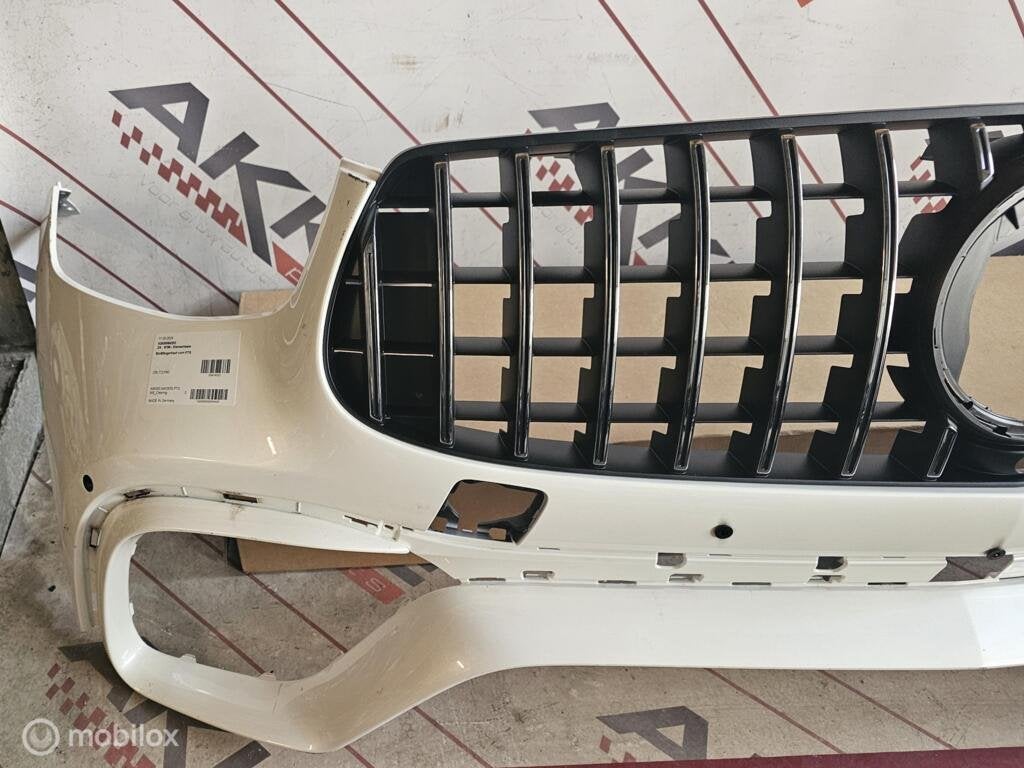 Mercedes GLC63 Bumper voor facelift a2538853505 Glc63 bumper, Gebruikt, Voor, Ophalen of Verzenden