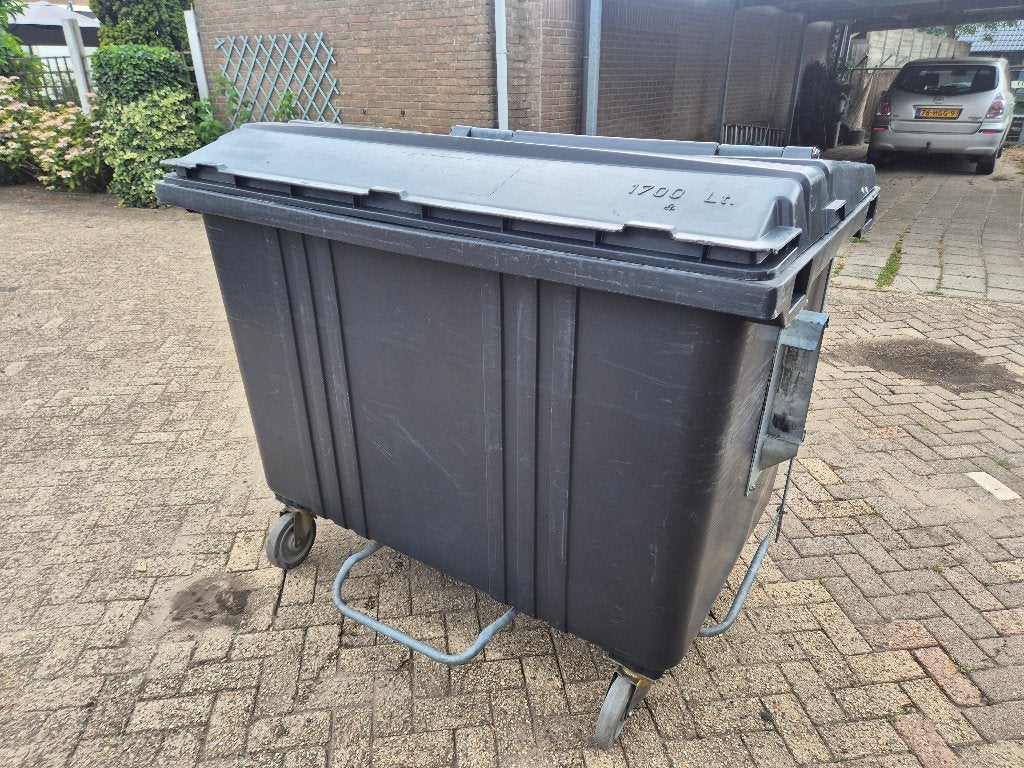Grote 1700 liter afvalcontainer op wielen, Kunststof, Gebruikt, Met pedaal, .
