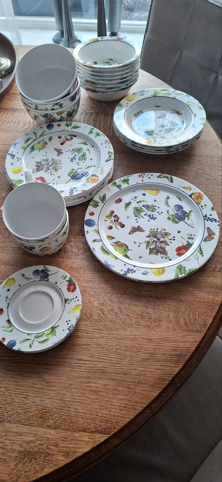 Janneke Brinkman servies Mepal - Compleet servies, Kunststof, Gebruikt, Mepal, Ophalen of Verzenden