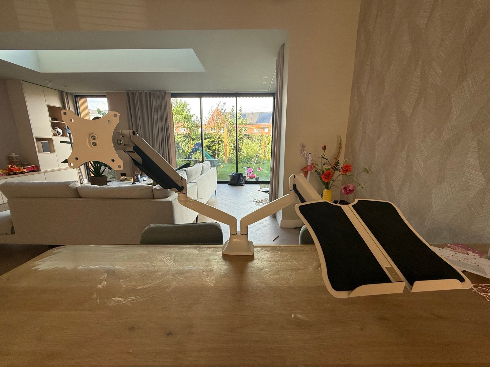 Jarvis Dual Monitor Arm met Laptop Tray - Wit, Ophalen, Gebruikt