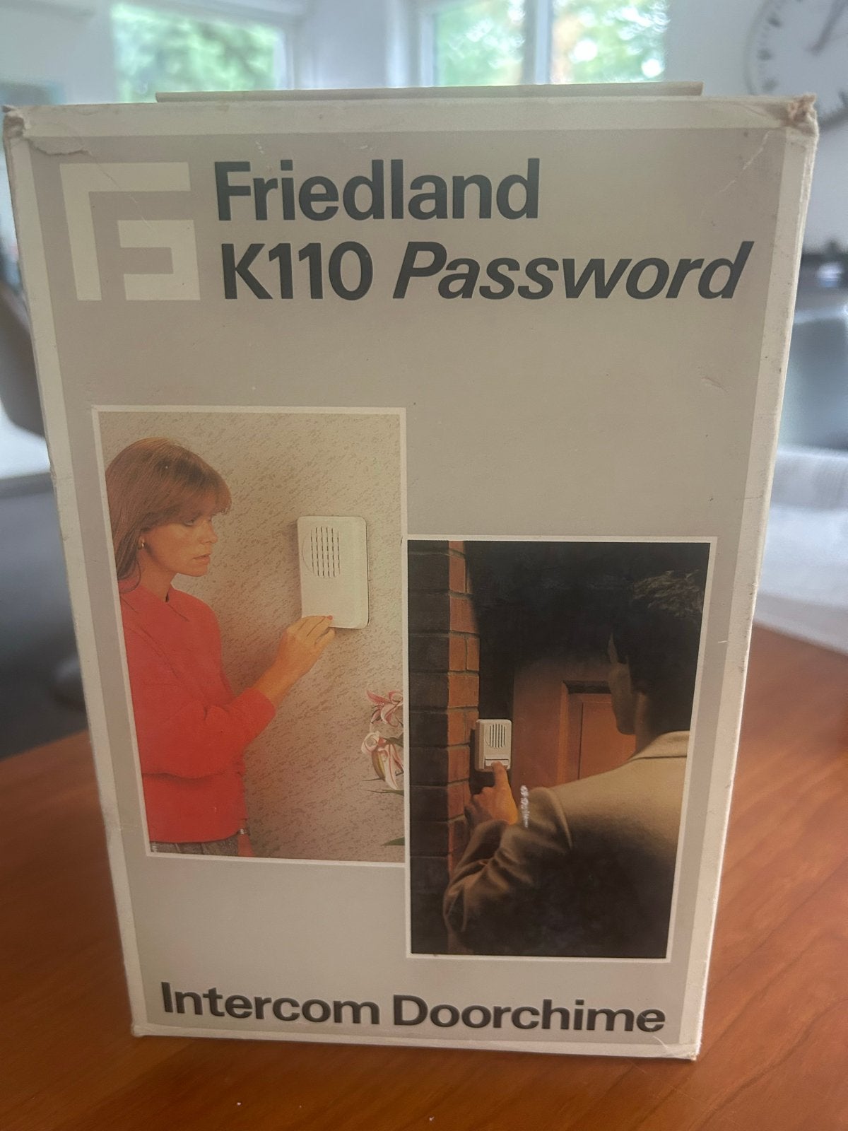Friedland K110 Password Intercom Deurbel - Nieuw in doos, Huis en Inrichting, Deurbellen, Ophalen of Verzenden, Terugspreekfunctie