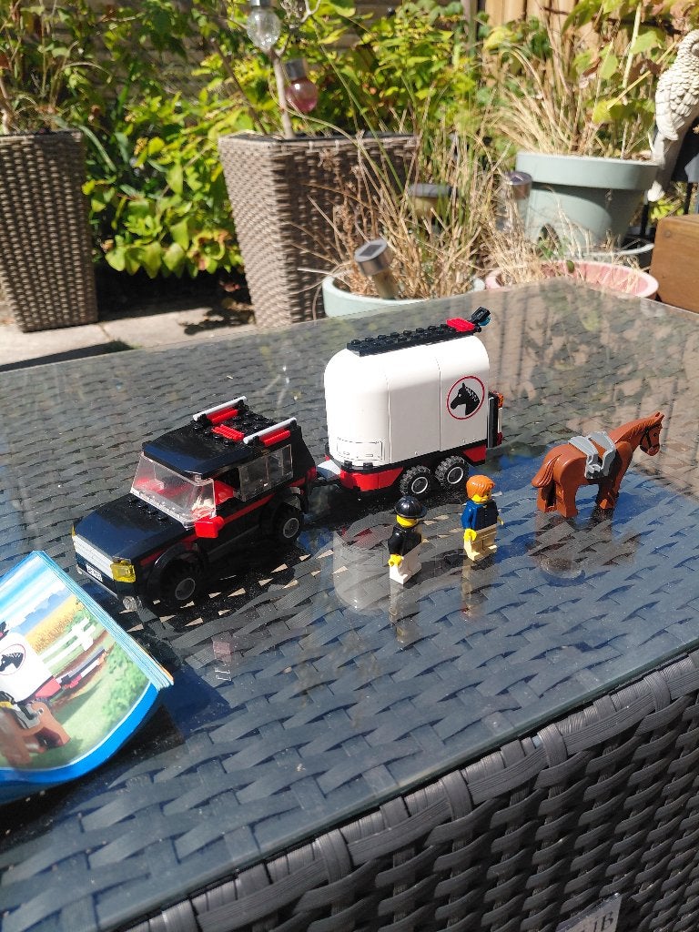 lego paarden  trailer ophalen, Kinderen en Baby's, Speelgoed | Duplo en Lego, City, Lego, Ophalen of Verzenden, Zo goed als nieuw