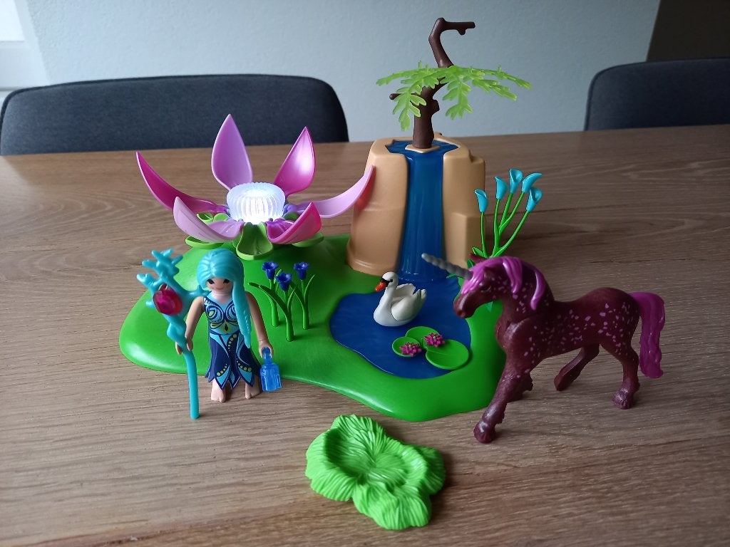 Playmobil Fee met reuzenbloem en waterval, Ophalen of Verzenden, Zo goed als nieuw