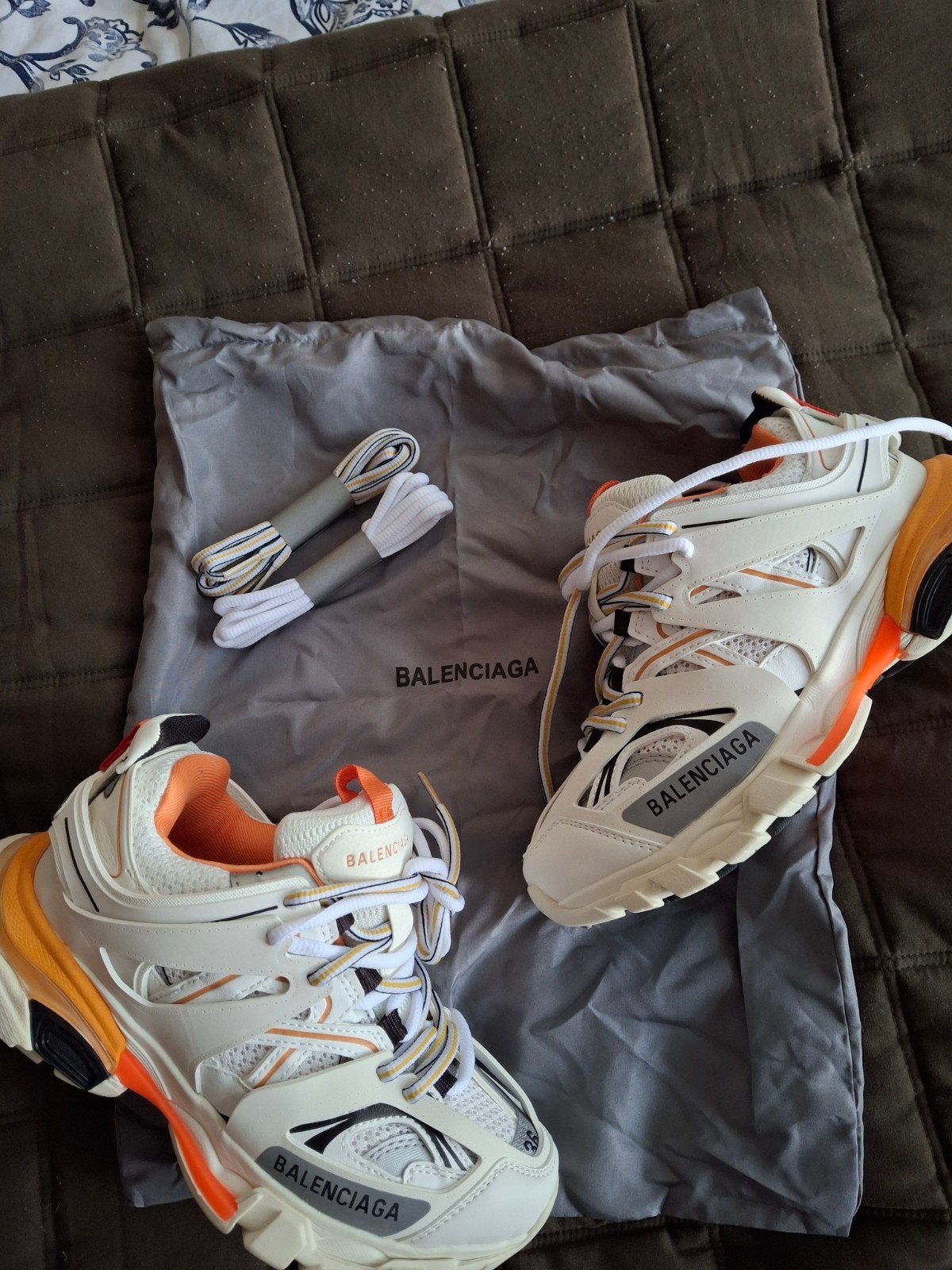 Balenciaga Track Sneakers Maat 36 - Beige/Wit/Oranje, Balenciaga, Wit, Nieuw, Ophalen of Verzenden