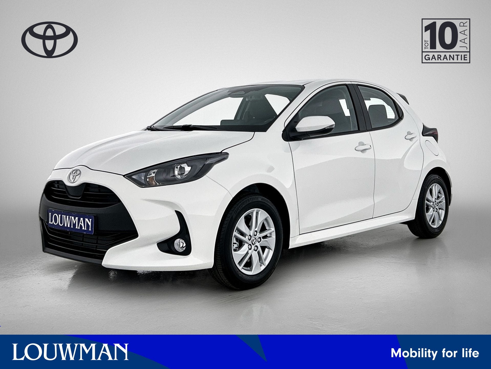 Toyota Yaris 1.5 Hybrid 115 Active - Snel Leverbaar -, Euro 6, Wit, Bedrijf, Hybride Elektrisch/Benzine