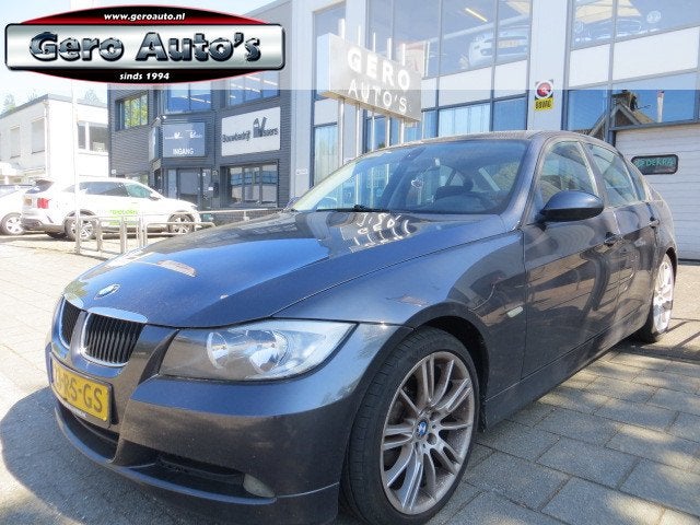 BMW 3-serie 320i Dynamic Executive export of handel !, Auto's, BMW, Achterwielaandrijving, 1295 kg, 4 cilinders, 150 pk