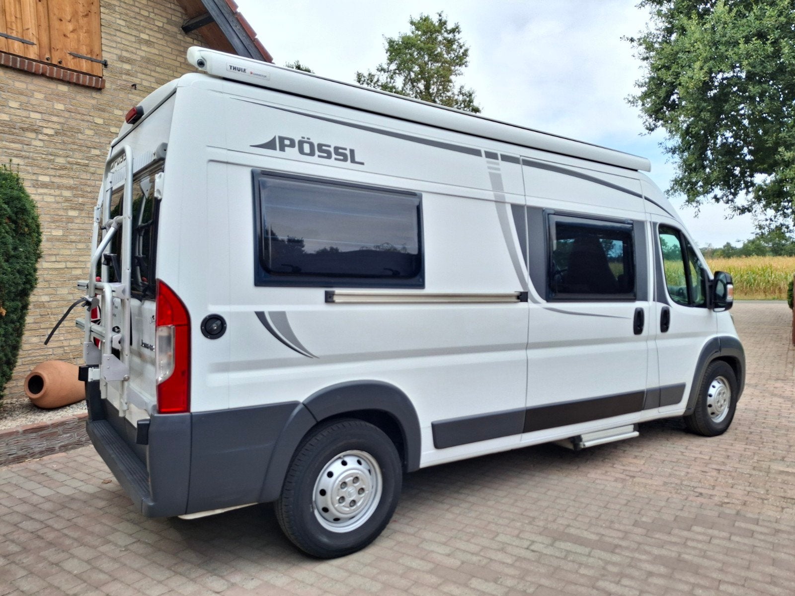 " POSSL ROAD - 599CM - 2016 -EURO 5 - ENKELE BEDDEN-93725KM", Caravans en Kamperen, Buscamper of Camperbus, Ringverwarming, Pössl