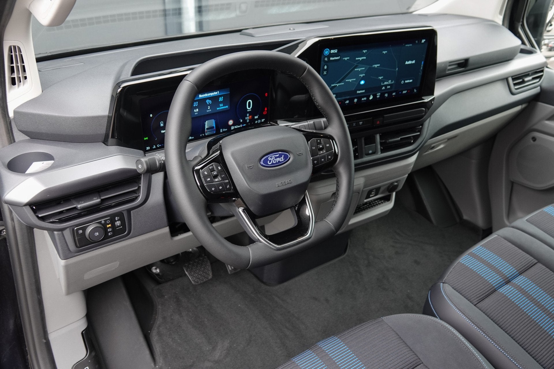 Ford Transit Custom L2H1 2.5 PHEV 233Pk | Sport | Plug In Hy, Auto's, Bestelauto's, Automatische klimaatregeling, 232 pk, Gebruikt