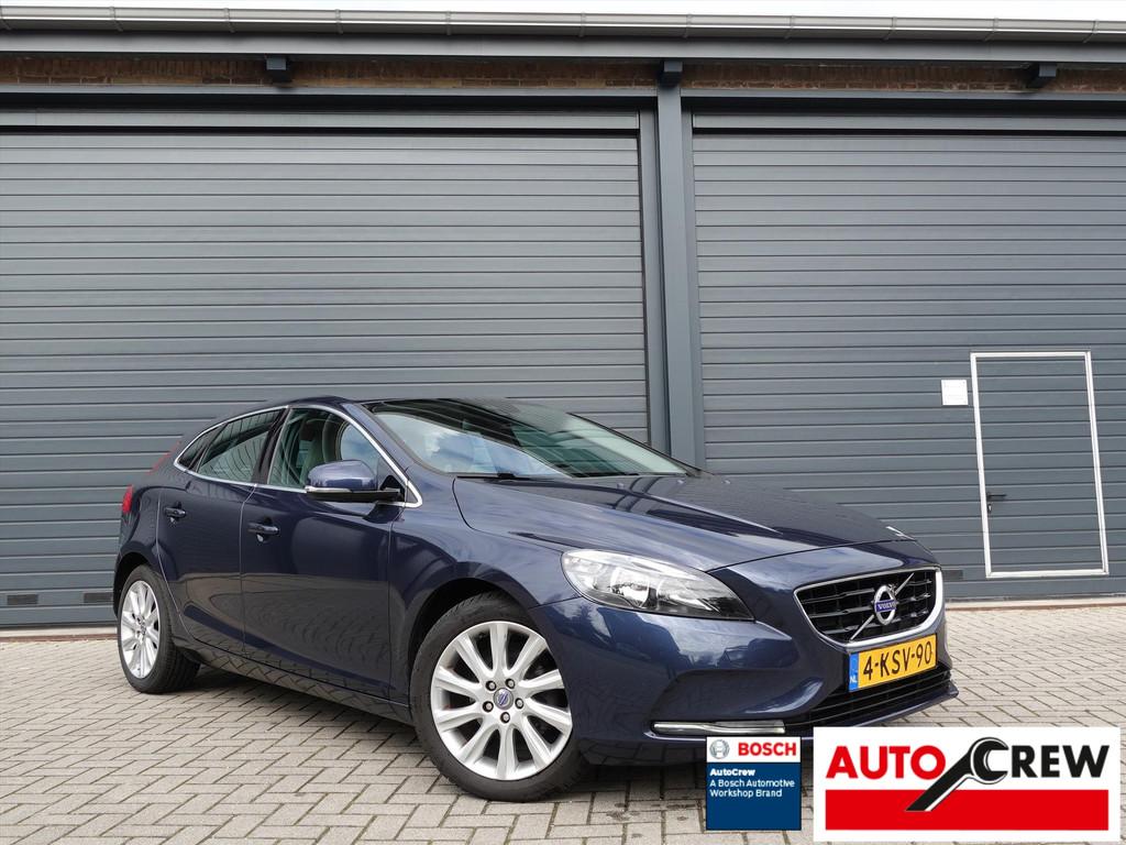 Volvo V40 1.6 D2 115PK Momentum, Euro 5, Gebruikt, 4 cilinders, Blauw