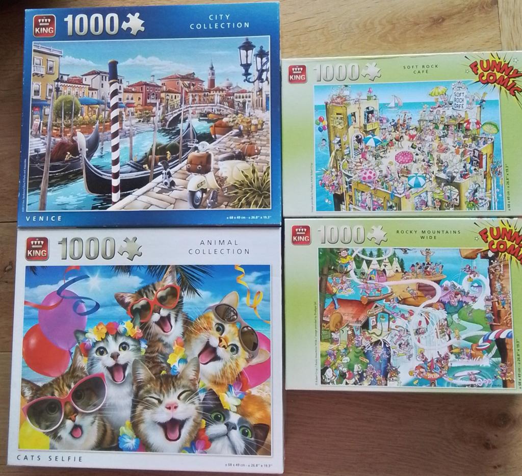 Te koop: Vier leuke puzzels 1000 stukjes, Ophalen, 500 t/m 1500 stukjes, Zo goed als nieuw