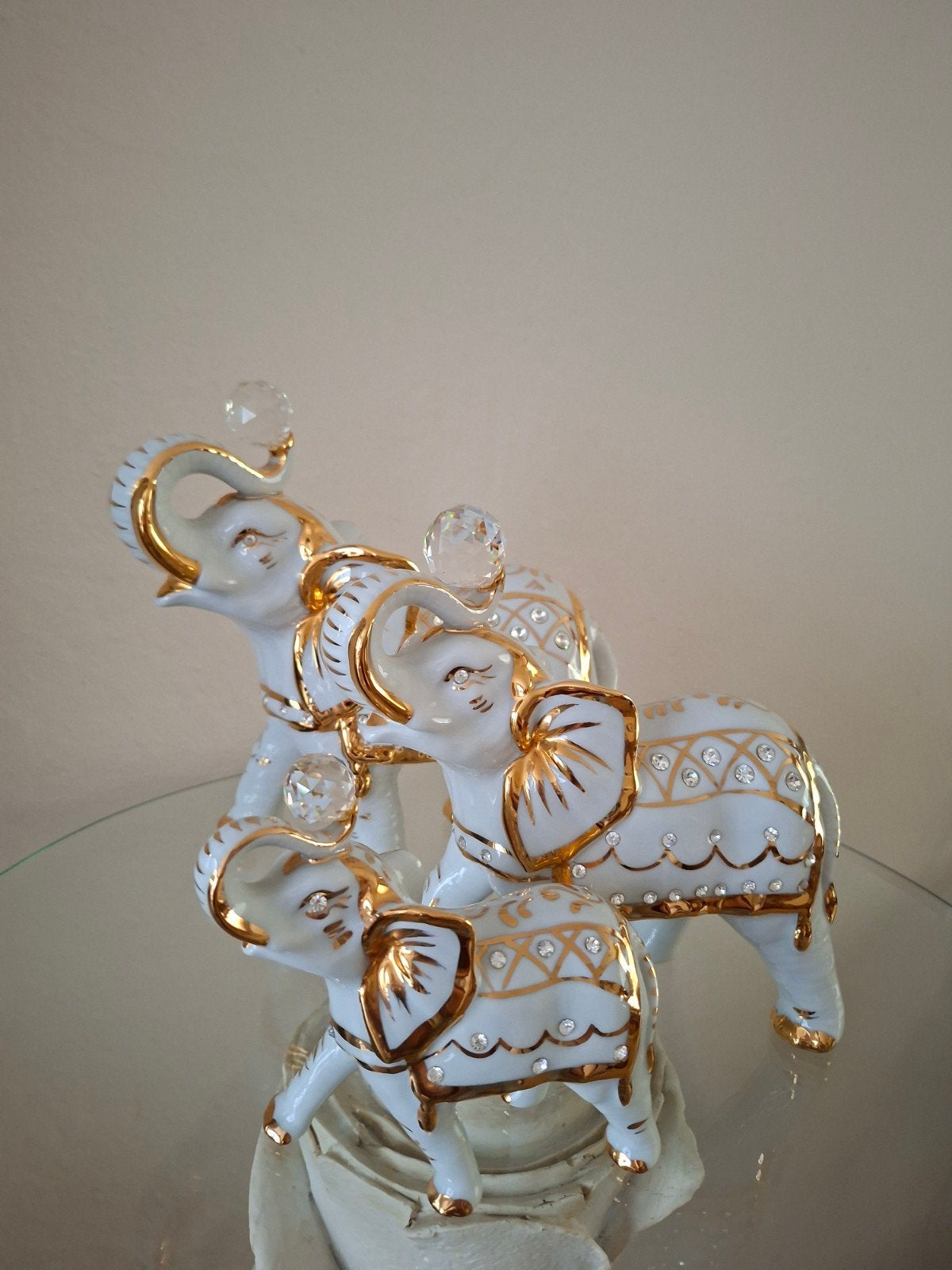 Set van 3 Capodimonte olifanten met kristallen en goud, Ophalen