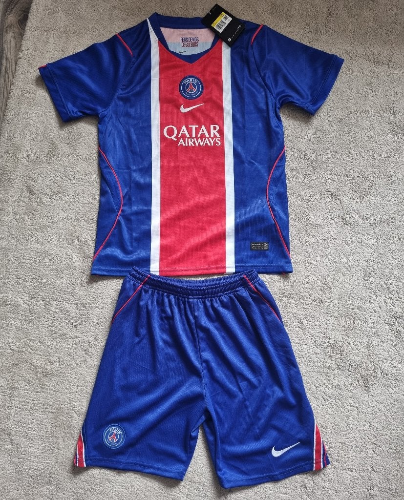 PSG home voetbal set maat 28, Jongen of Meisje, Nieuw, Ophalen of Verzenden, Setje