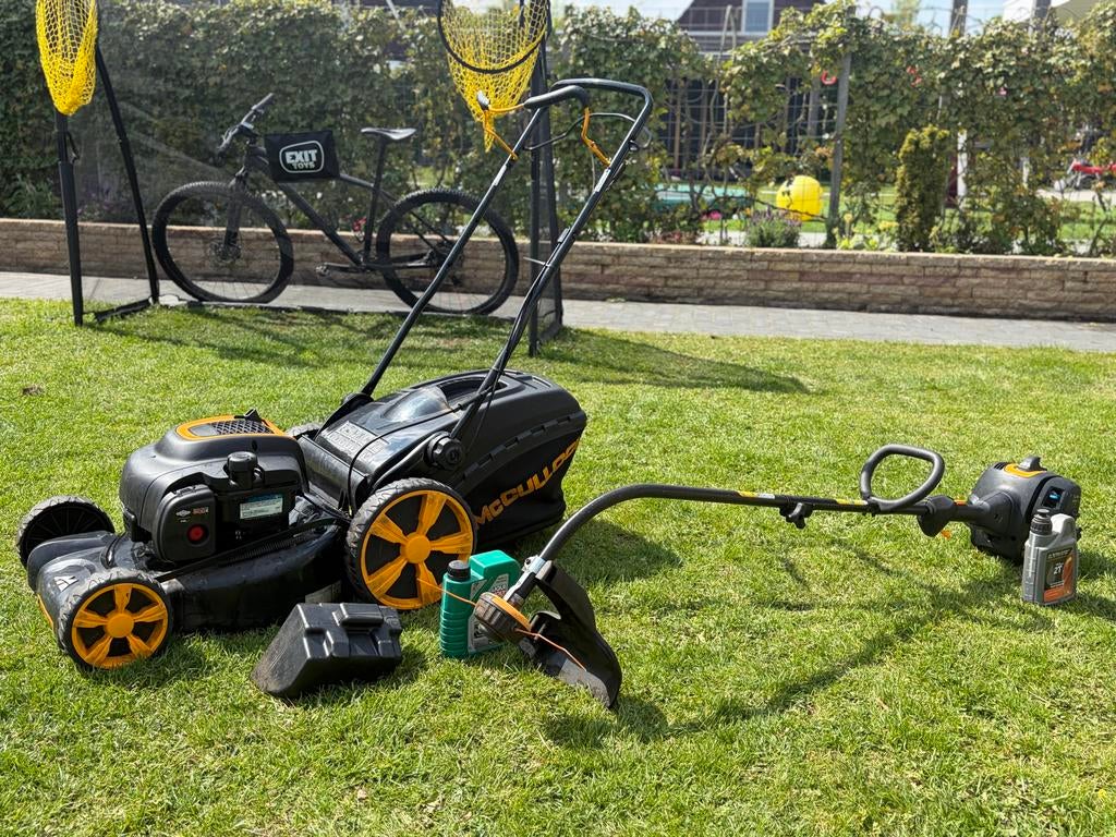 McCulloch Benzine Grasmaaier & Trimmer Set, Ophalen, Cirkelmaaier, Gebruikt, 40 t/m 49 cm