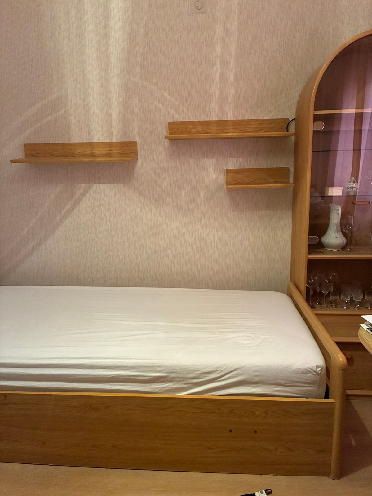 Complete slaapkamer, Huis en Inrichting, Slaapkamer | Complete slaapkamers, Ophalen, Gebruikt, Eenpersoons