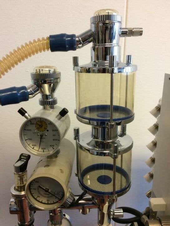 Dräger anesthesieset, kar + beademing Ventilog II dierenarts, Diversen, Braces, Niet ingevuld, Niet ingevuld, Ophalen of Verzenden