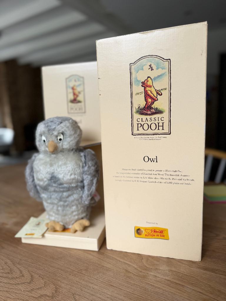 ** Owl, Steiff Classic Pooh collection,, Verzamelen, Beren en Cherished Teddies, Zo goed als nieuw, Stoffen beer, Steiff, Ophalen of Verzenden