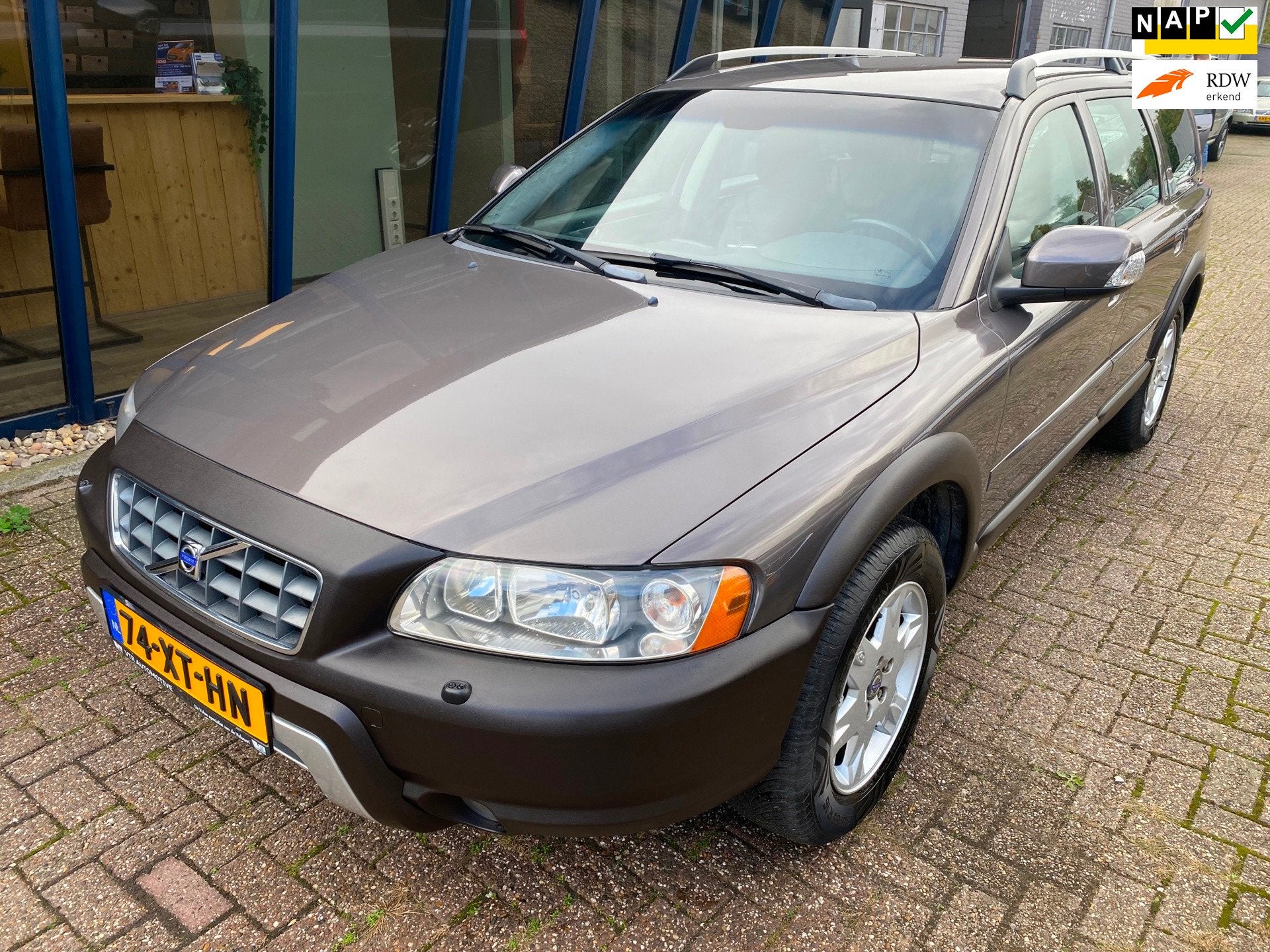 Volvo XC70