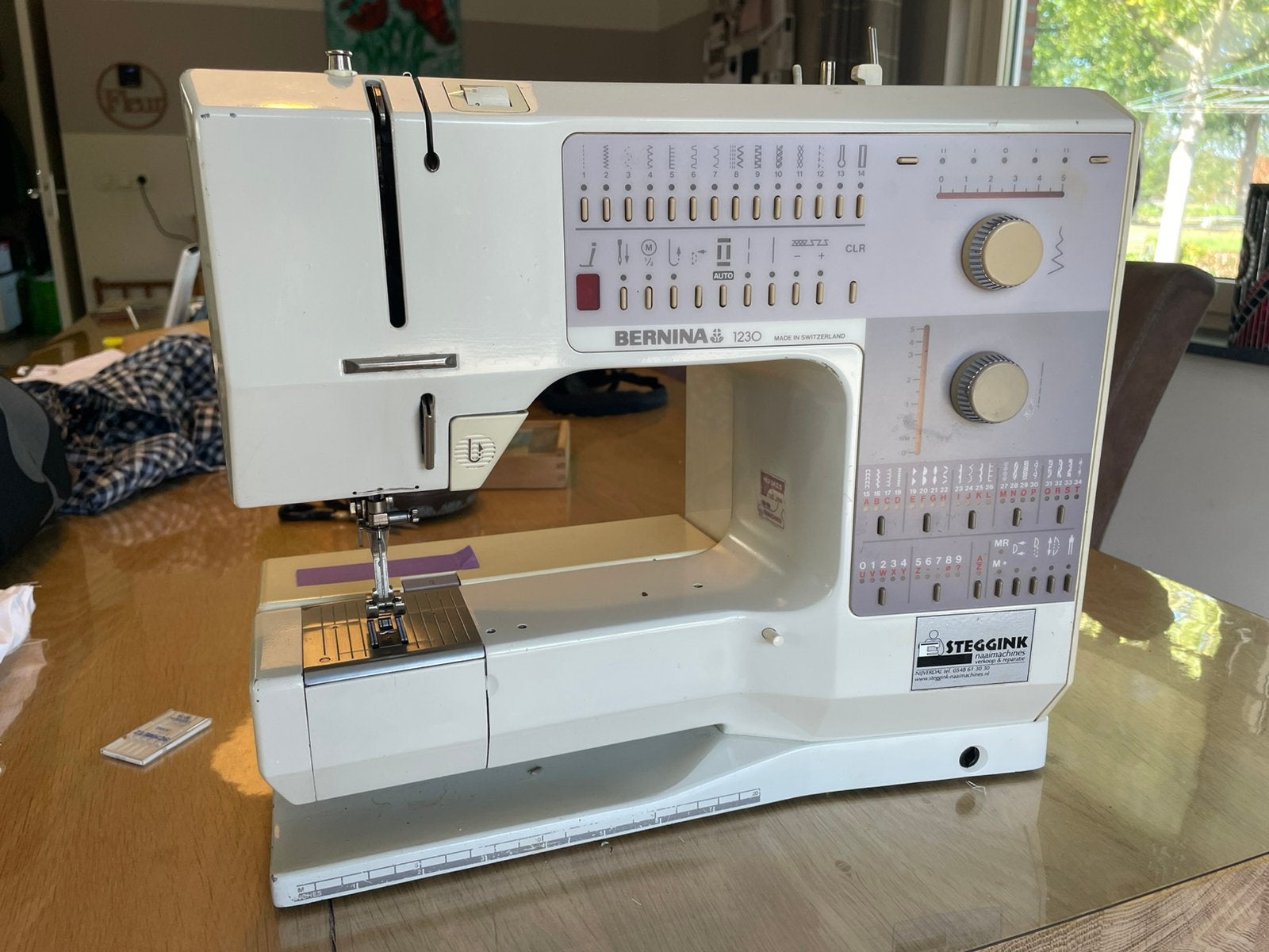 Gratis Bernina 1230, Ophalen, Gebruikt, Naaimachine, Bernina