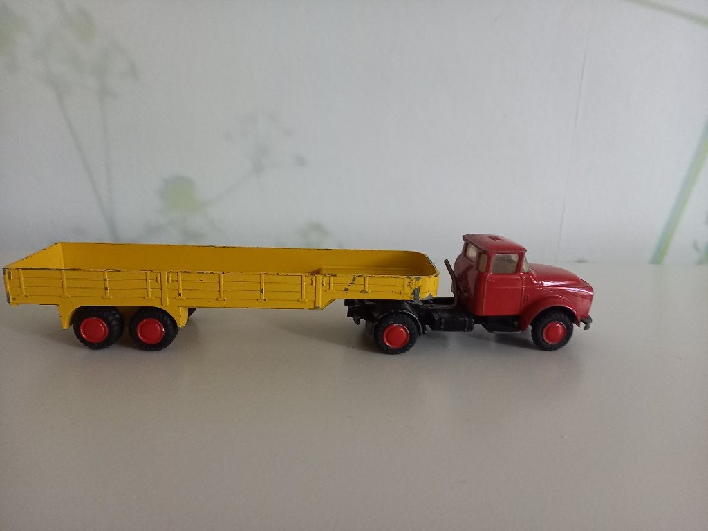 Daf torpedo met oplegger los vast, Ophalen of Verzenden, Gebruikt, Bus of Vrachtwagen, Lion Toys