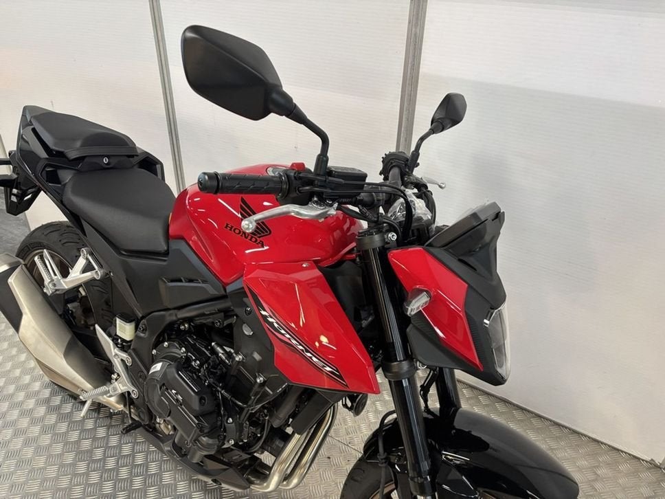 Honda CB500 Hornet E-Clutch (bj 2026), Motoren, 2 cilinders, HONDA, Bedrijf, Onbekend