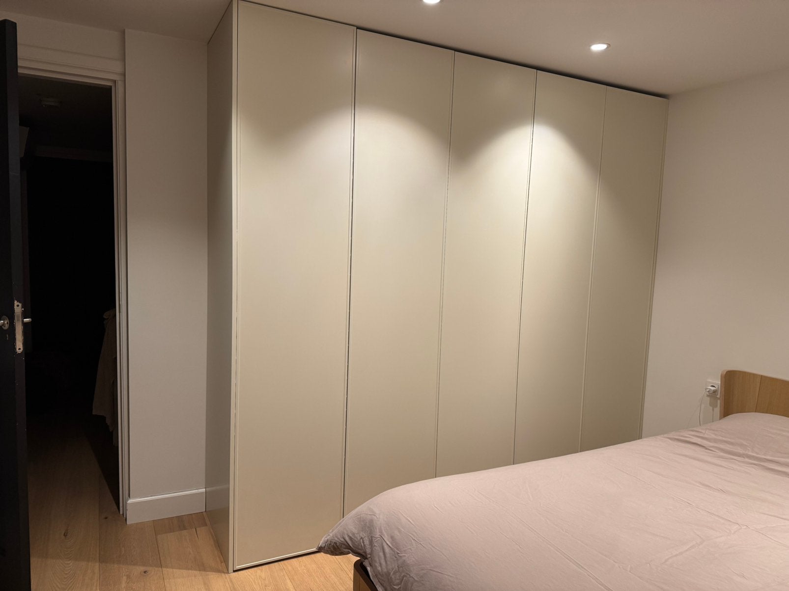 Kastdeur off white front PAX - Studio Fedde, Ophalen, Nieuw, 50 tot 75 cm, 200 cm of meer