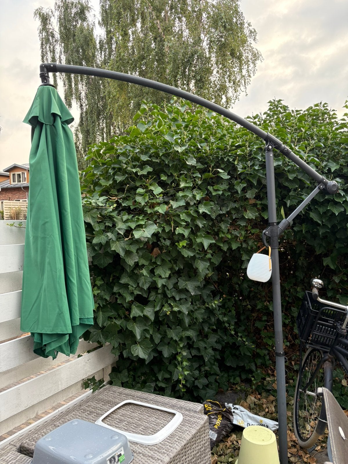 Zweefparasol met voet *gratis* ophalen, Ophalen, Zo goed als nieuw, Minder dan 1 meter, Zweefparasol