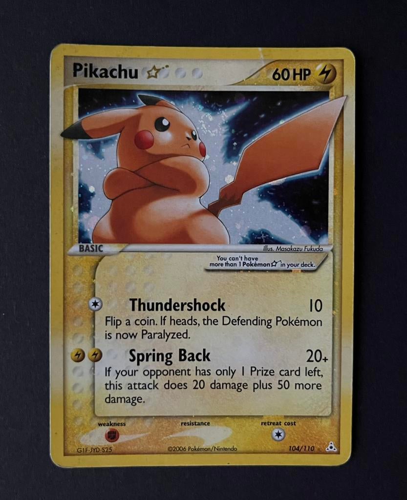 Pikachu Gold Star #104 - EX Holon Phantoms, Ophalen of Verzenden, Gebruikt, Losse kaart
